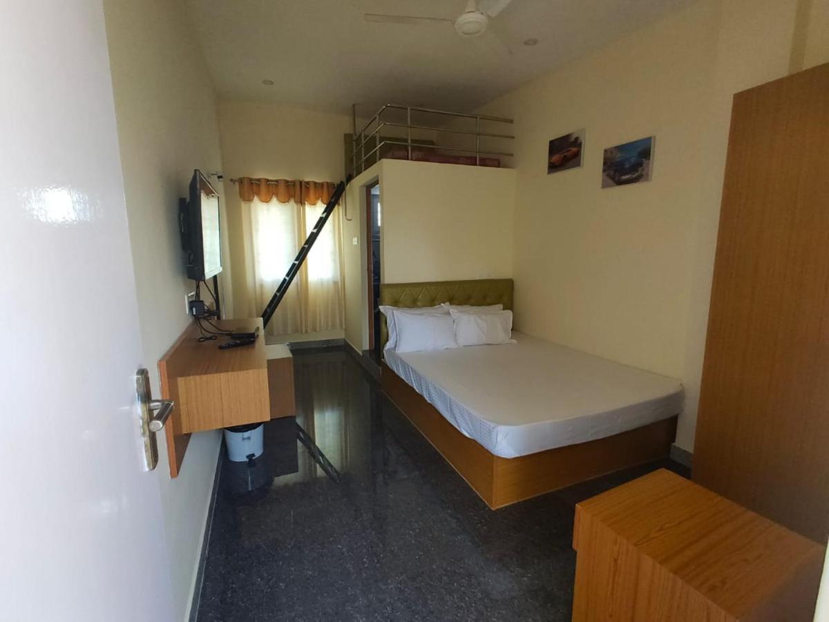 S3 Beach House Pondicherry Eksteriør bilde