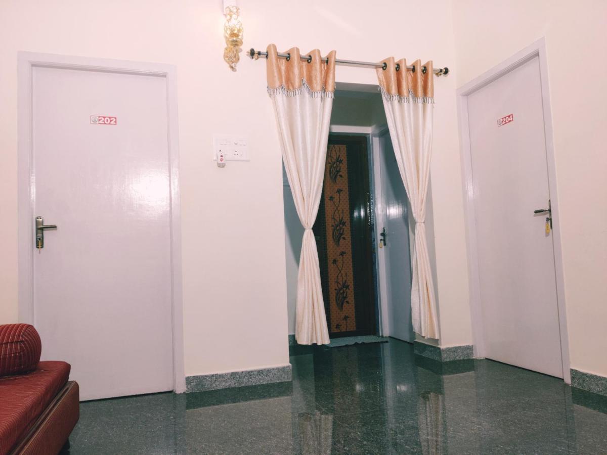 S3 Beach House Pondicherry Eksteriør bilde