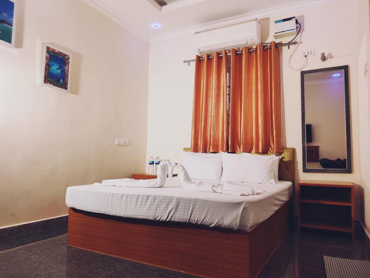 S3 Beach House Pondicherry Eksteriør bilde